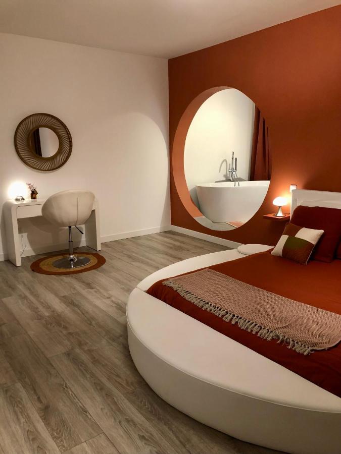 Bed and Breakfast Domaine De Belisle Magnac-sur-Touvre Екстер'єр фото